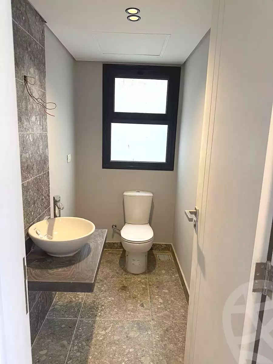 https://aqarmap.com.eg/ar/listing/6749410-for-rent-cairo-el-sheikh-zayed-city-compounds-kmbwnd-fyldj-wyst-dr-llttwyr