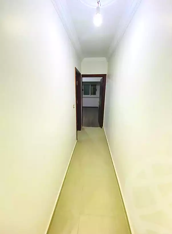 https://aqarmap.com.eg/en/listing/6749798-for-sale-alexandria-el-mandara-alex-el-mandara-bahri-sidi-kamal-st