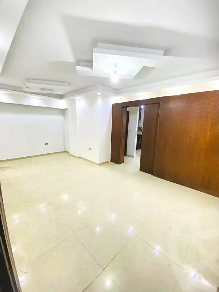 https://aqarmap.com.eg/en/listing/6749964-for-sale-alexandria-el-mandara-alex-el-mandara-bahri-sidi-kamal-st