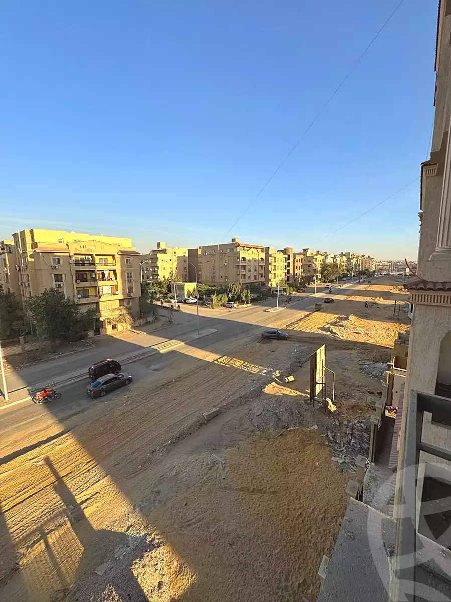 https://aqarmap.com.eg/ar/listing/6750003-for-sale-cairo-6th-of-october-el-ahyaa-neighborhood-9th