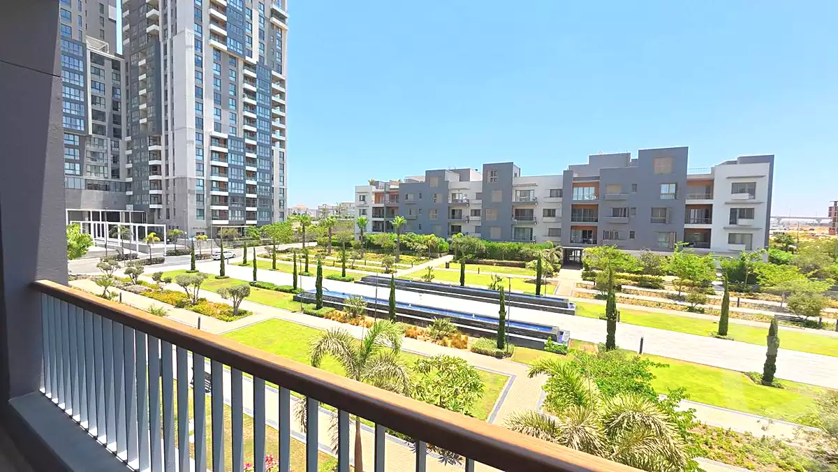 https://aqarmap.com.eg/ar/listing/6750415-for-rent-cairo-6th-of-october-compounds-ywn-kwrt-yrd-mrkz