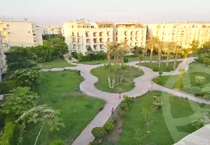 https://aqarmap.com.eg/en/listing/6750919-for-sale-cairo-el-sheikh-zayed-city-compounds-hadayek-el-mohandiseen