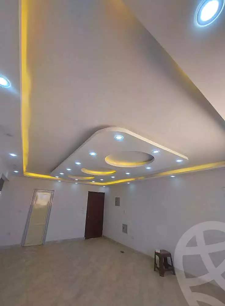 https://aqarmap.com.eg/ar/listing/6751244-for-sale-cairo-helwan-sherif-st