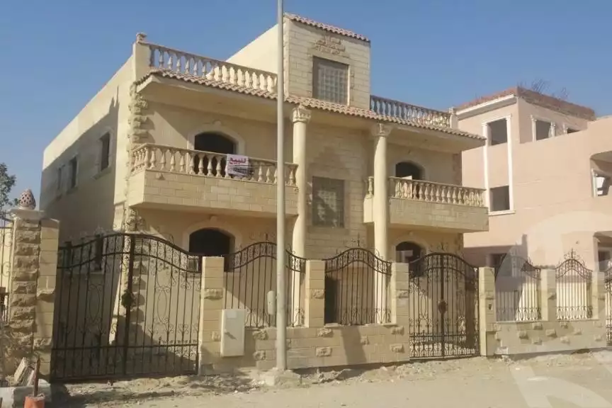 https://aqarmap.com.eg/ar/listing/6751903-for-sale-cairo-el-sheikh-zayed-city-compounds-el-yasmeen-compound