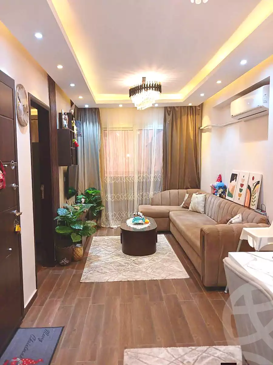 https://aqarmap.com.eg/en/listing/6751937-for-sale-cairo-ain-shams-ahmed-esmat-st