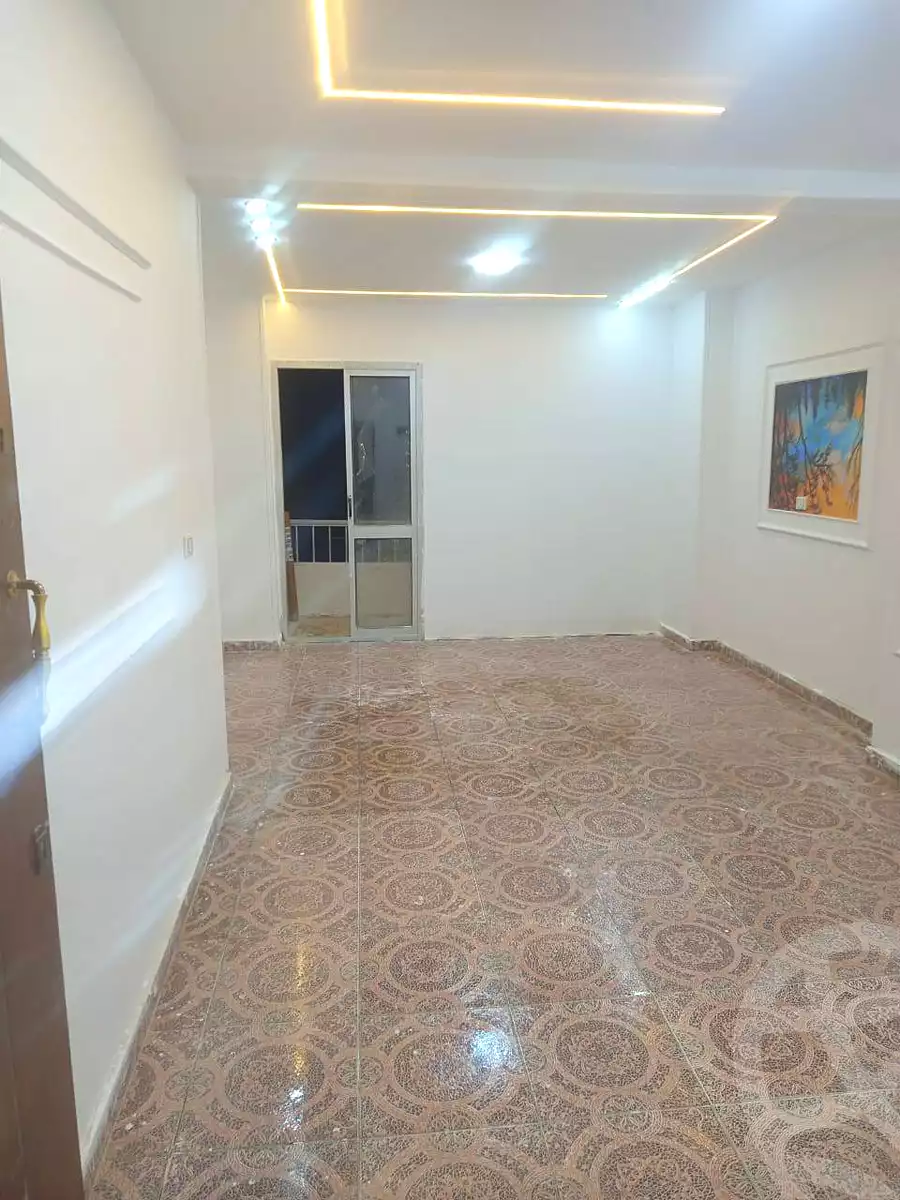 https://aqarmap.com.eg/ar/listing/6752211-for-sale-alexandria-l-jmy-lbytsh-ibrahim-othman-st