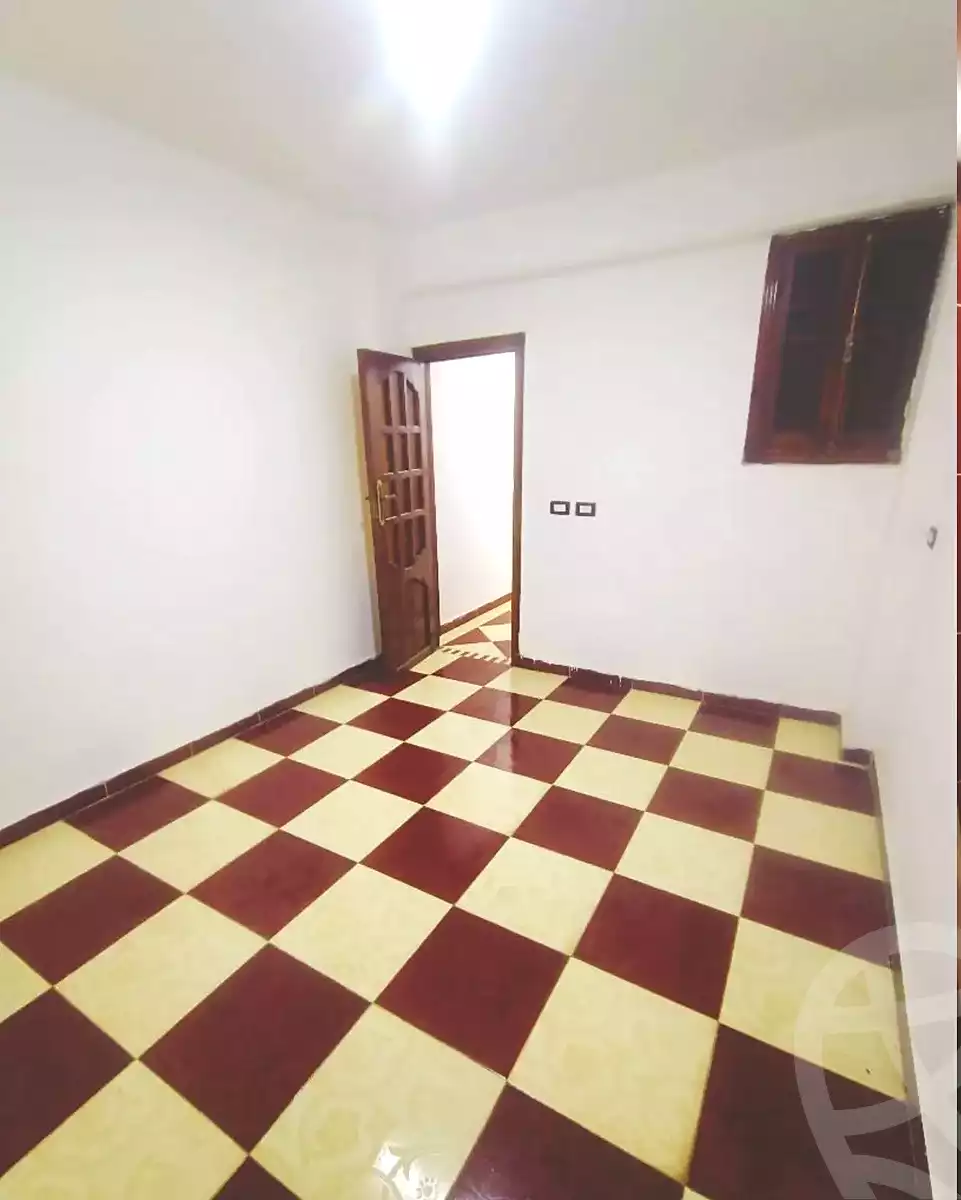 https://aqarmap.com.eg/ar/listing/6751924-for-sale-alexandria-lsywf-el-falki