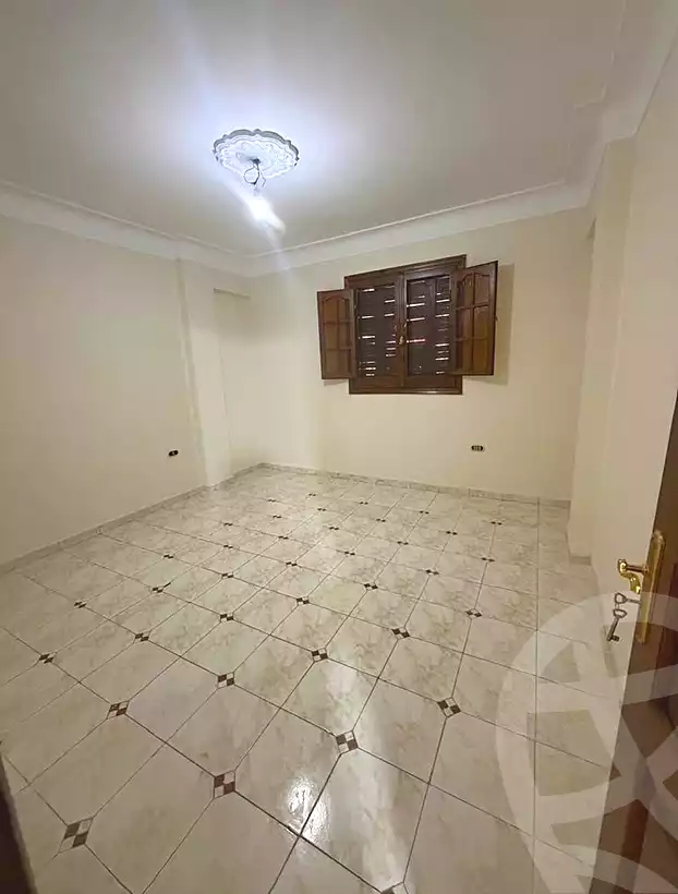 https://aqarmap.com.eg/en/listing/6752618-for-sale-alexandria-lsywf-el-falki