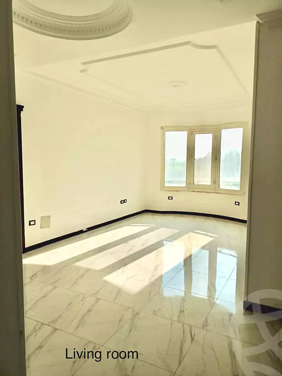 https://aqarmap.com.eg/ar/listing/6752714-for-sale-cairo-6th-of-october-el-ahyaa-neighborhood-1st-al-maahad