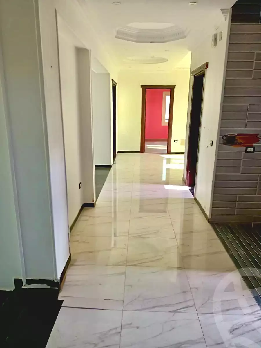 https://aqarmap.com.eg/ar/listing/6752714-for-sale-cairo-6th-of-october-el-ahyaa-neighborhood-1st-al-maahad