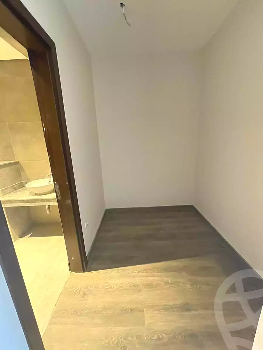https://aqarmap.com.eg/en/listing/6752763-for-rent-cairo-el-sheikh-zayed-city-compounds-zyd-wr-llttwyr-park-towers-zed-el-sheikh-zayed-compound