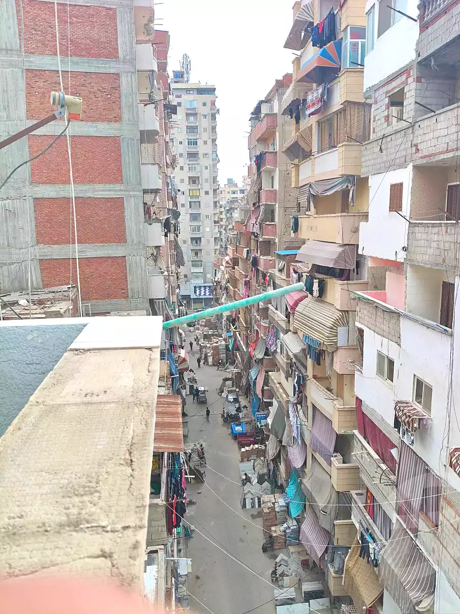 https://aqarmap.com.eg/ar/listing/6752791-for-sale-alexandria-el-asafra-l-sfr-qbly-street-12