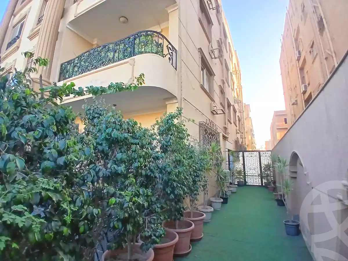 https://aqarmap.com.eg/ar/listing/6753171-for-sale-cairo-6th-of-october-el-hay-el-motamyz-fourth-touristic-village-amin-el-refae-st