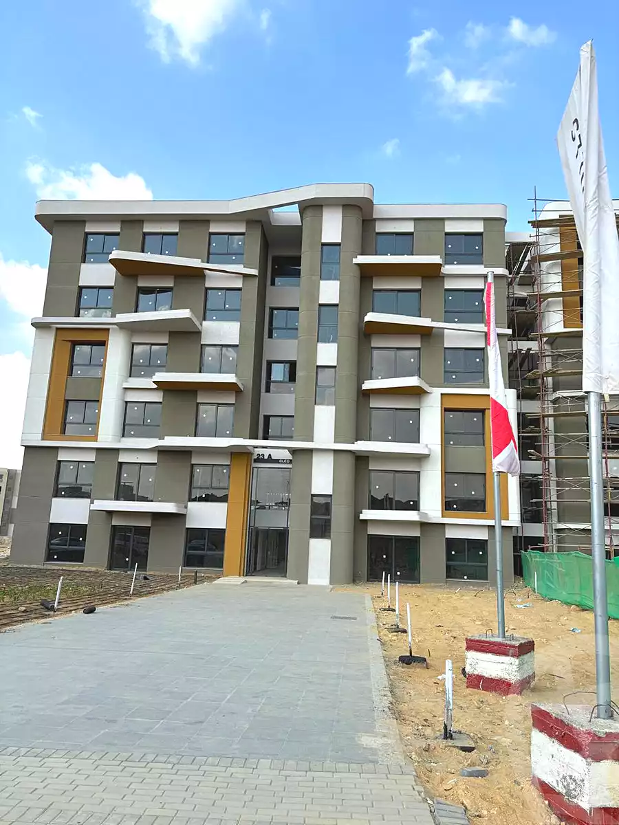 https://aqarmap.com.eg/en/listing/6753449-for-sale-cairo-new-cairo-compounds-blm-hylz-nyw-kyrw