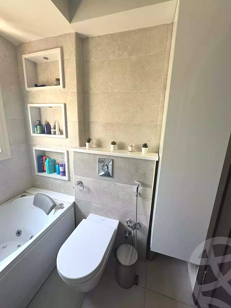 https://aqarmap.com.eg/ar/listing/6753661-for-sale-cairo-new-cairo-compounds-stwn-ryzydns-by-ar-y-llttwyr