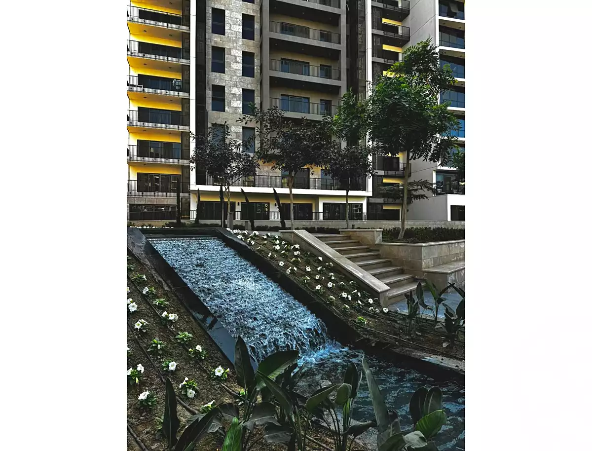 https://aqarmap.com.eg/ar/listing/6753788-for-sale-cairo-el-sheikh-zayed-city-compounds-zyd-wr-llttwyr-z-tower