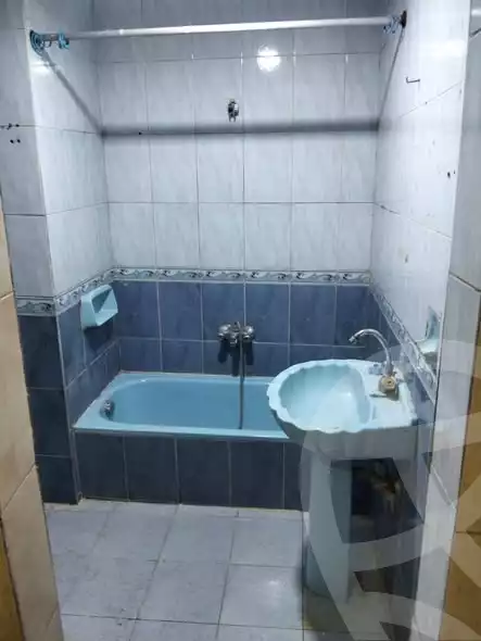 https://aqarmap.com.eg/ar/listing/6753960-for-sale-cairo-helwan-helwan-el-sharkeya-gaafar-st
