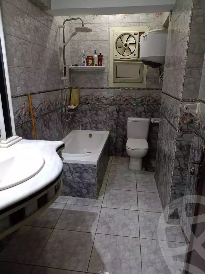 https://aqarmap.com.eg/ar/listing/6754421-for-sale-alexandria-l-jmy-lbytsh-bianchiii