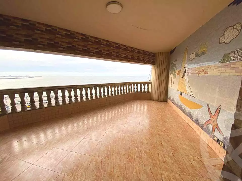 https://aqarmap.com.eg/ar/listing/6754517-for-sale-alexandria-camp-cesar-el-gaish-rd