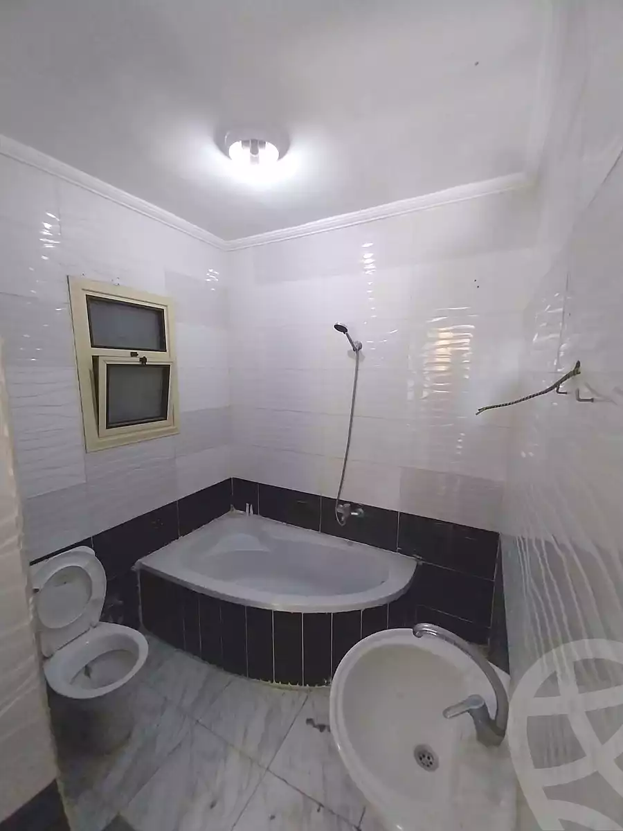 https://aqarmap.com.eg/en/listing/6755121-for-sale-alexandria-sydy-bshr-sydy-bshr-bhry