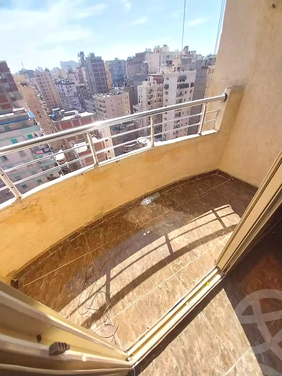 https://aqarmap.com.eg/en/listing/6755121-for-sale-alexandria-sydy-bshr-sydy-bshr-bhry