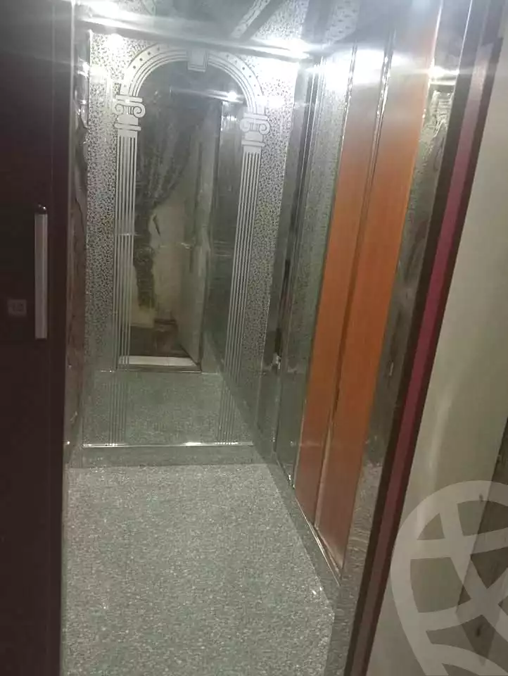 https://aqarmap.com.eg/en/listing/6755436-for-sale-cairo-el-haram-el-maryotya-nazlet-el-seesy-st