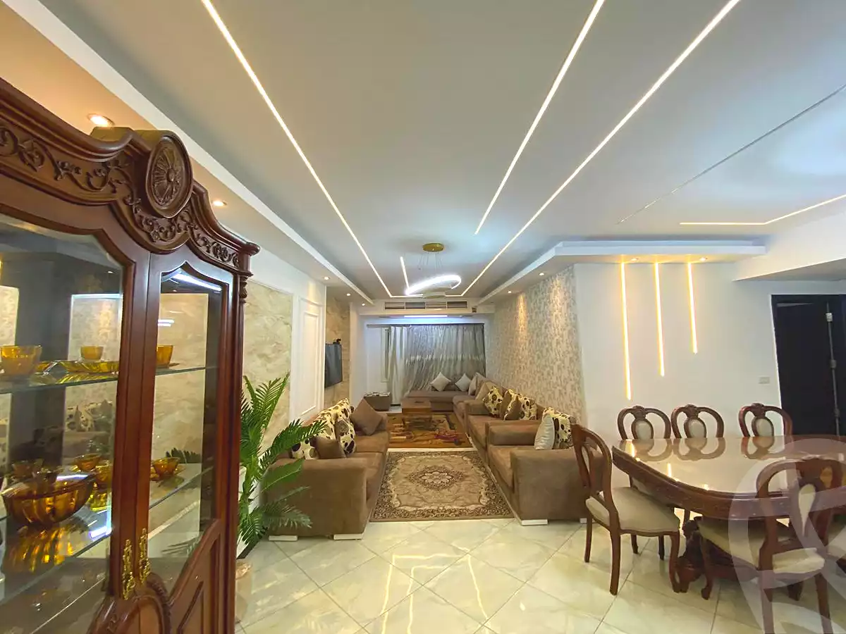 https://aqarmap.com.eg/ar/listing/6219137-for-rent-cairo-manial-el-rawda-st