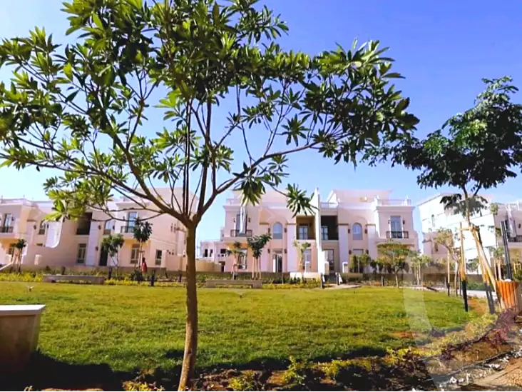 https://aqarmap.com.eg/en/listing/6755779-for-sale-cairo-new-administrative-capital-r5-granville-compound-founders