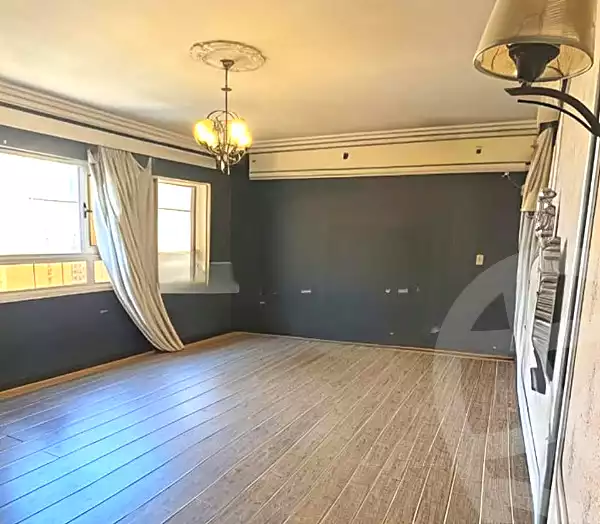 https://aqarmap.com.eg/ar/listing/6756398-for-rent-alexandria-zezenia