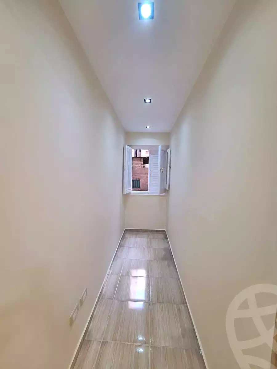 https://aqarmap.com.eg/ar/listing/6756748-for-sale-alexandria-sydy-bshr-sydy-bshr-bhry-khalil-hamada-st