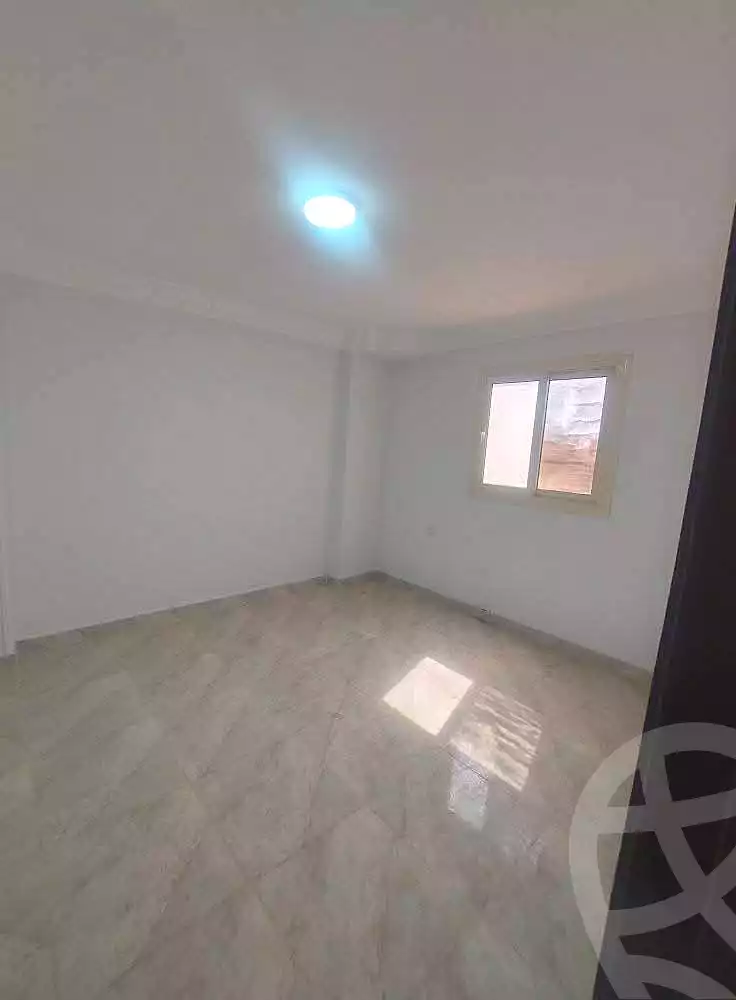 https://aqarmap.com.eg/ar/listing/6757048-for-sale-cairo-helwan-sherif-st