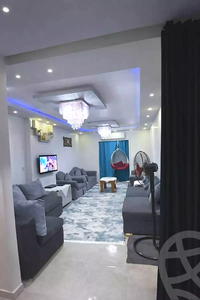 https://aqarmap.com.eg/ar/listing/6757210-for-sale-cairo-helwan-hadayek-helwan-el-eshrein-st