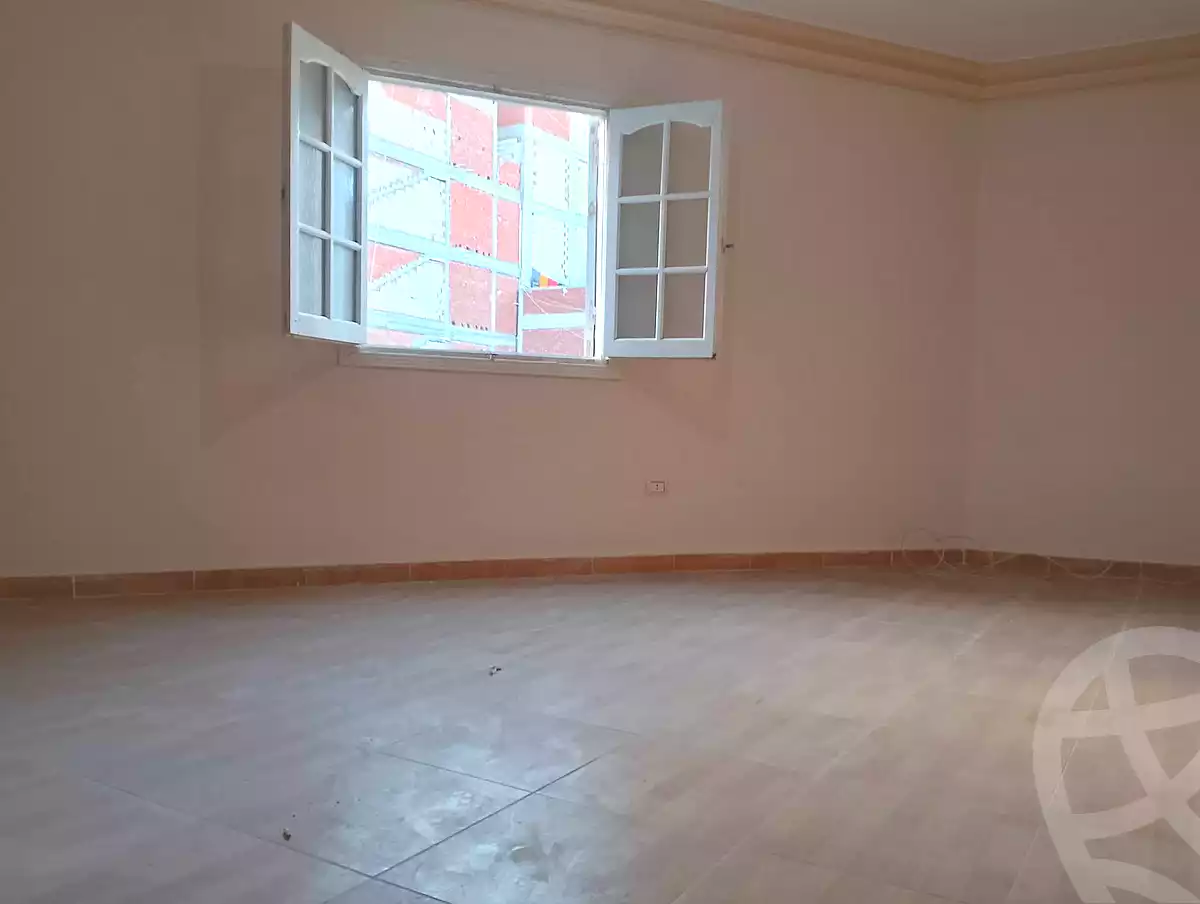 https://aqarmap.com.eg/ar/listing/6757280-for-sale-alexandria-el-asafra-l-sfr-qbly