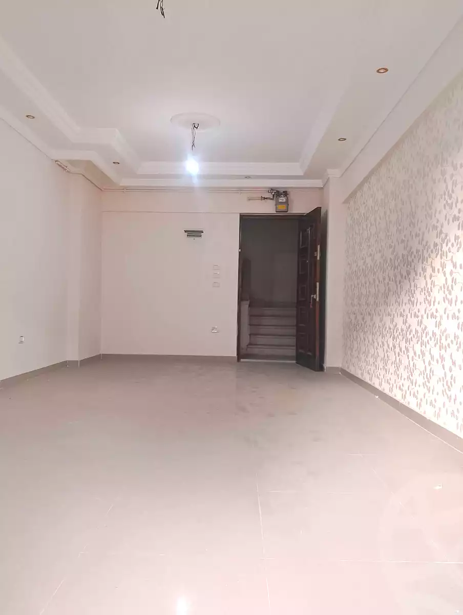 https://aqarmap.com.eg/ar/listing/6757280-for-sale-alexandria-el-asafra-l-sfr-qbly