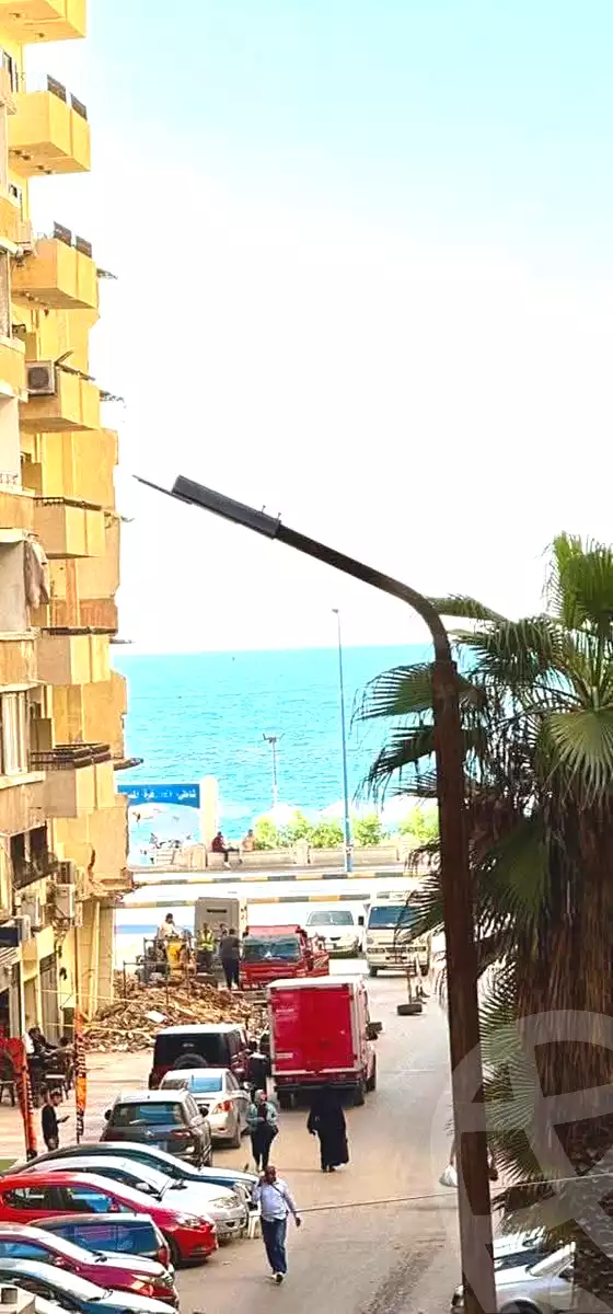 https://aqarmap.com.eg/ar/listing/6757313-for-sale-alexandria-el-asafra-l-sfr-bhry