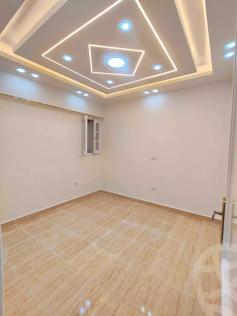 https://aqarmap.com.eg/ar/listing/6757319-for-sale-alexandria-sydy-bshr-sydy-bshr-bhry-shr-mhmd-njyb