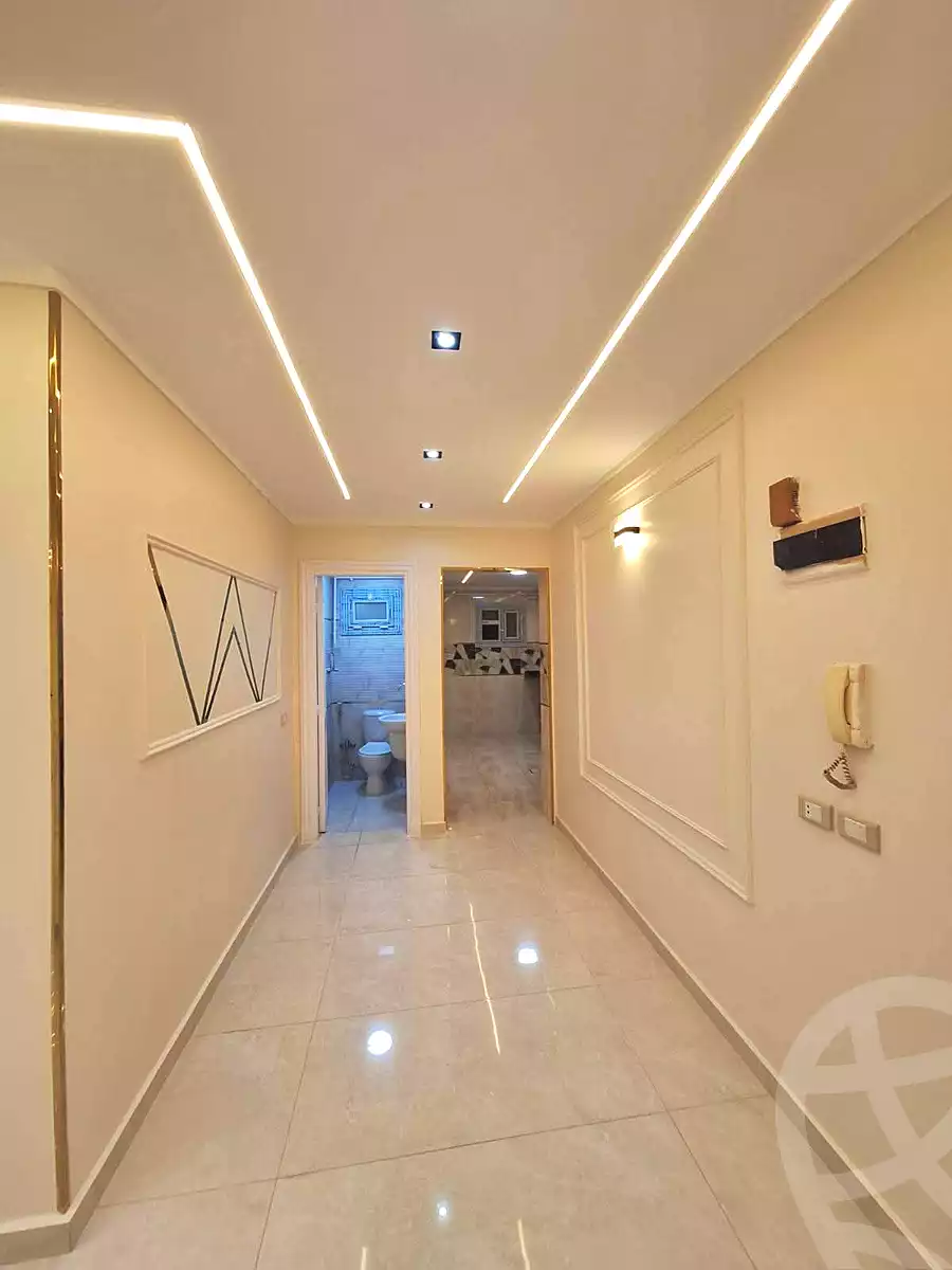 https://aqarmap.com.eg/en/listing/6757420-for-sale-alexandria-miami-45-street