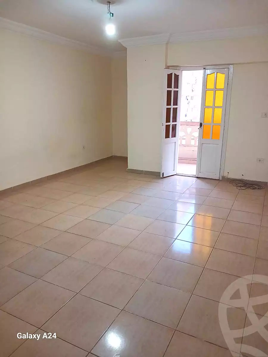 https://aqarmap.com.eg/en/listing/6757433-for-sale-alexandria-el-asafra-l-sfr-bhry