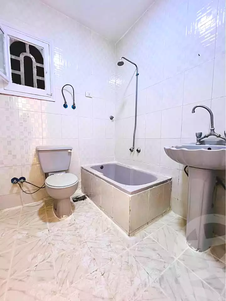 https://aqarmap.com.eg/ar/listing/6757484-for-sale-alexandria-l-jmy-shataa-el-nakheel