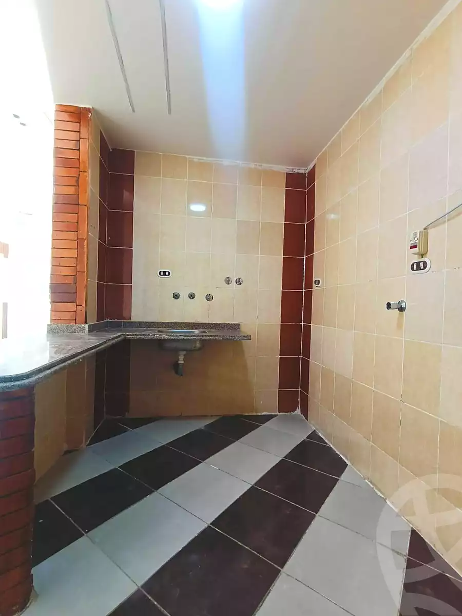 https://aqarmap.com.eg/ar/listing/6757777-for-sale-alexandria-l-jmy-shataa-el-nakheel