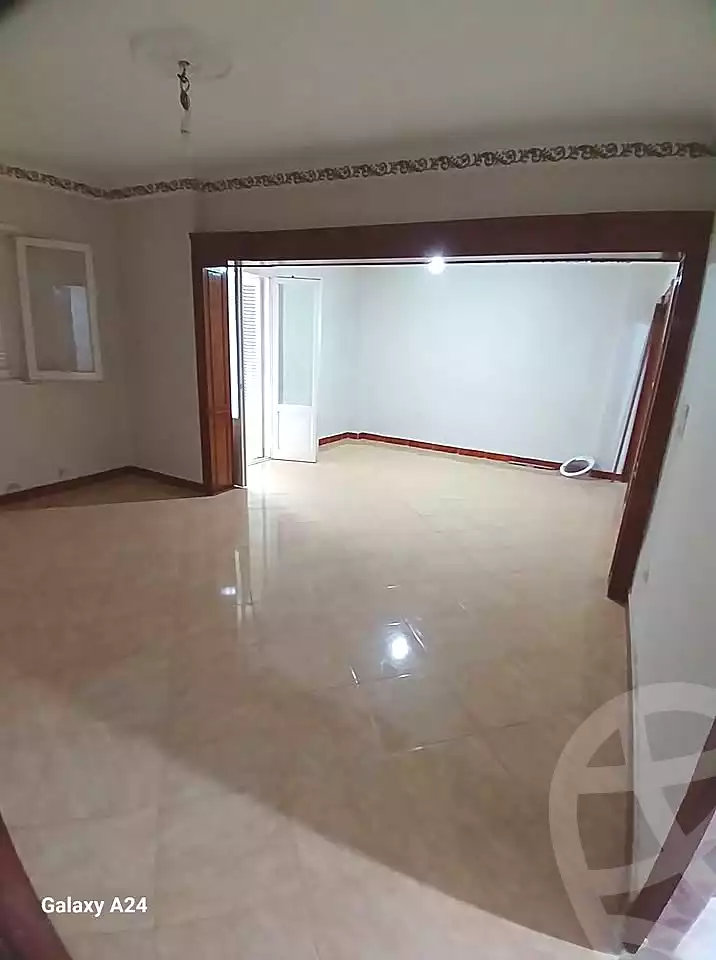 https://aqarmap.com.eg/ar/listing/6758561-for-sale-alexandria-el-asafra-l-sfr-bhry