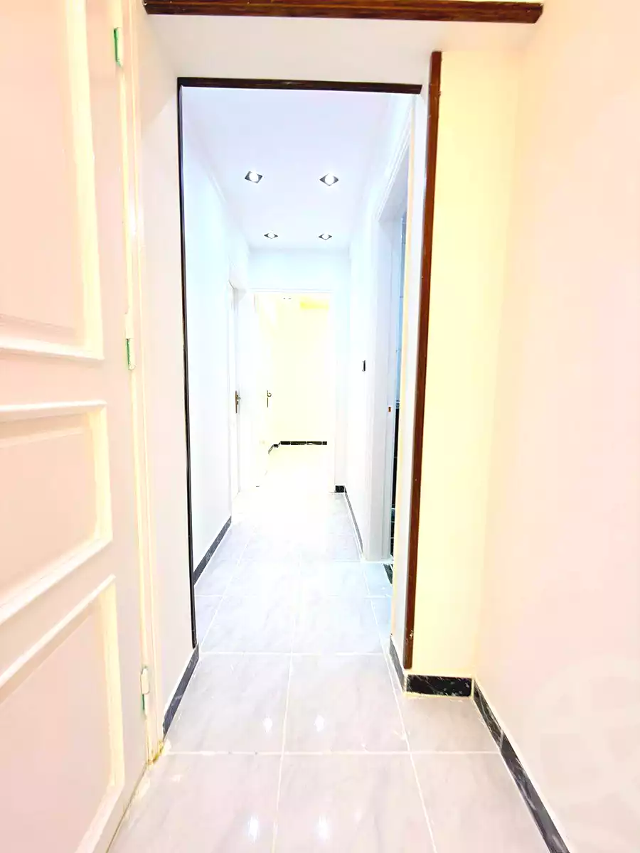 https://aqarmap.com.eg/ar/listing/6760458-for-sale-alexandria-l-jmy-shataa-el-nakheel