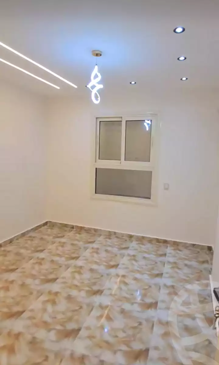https://aqarmap.com.eg/en/listing/6760459-for-sale-alexandria-l-jmy-bw-ywsf-el-forn-st