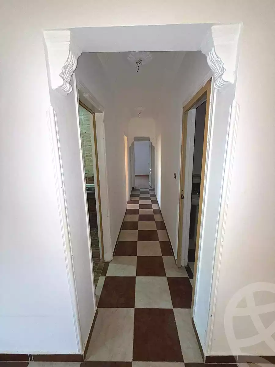 https://aqarmap.com.eg/en/listing/6760648-for-sale-cairo-15th-of-may-mjwr-33
