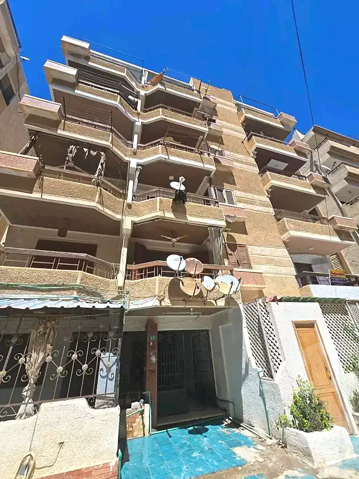 https://aqarmap.com.eg/en/listing/6760834-for-sale-alexandria-l-jmy-shataa-el-nakheel-street-53