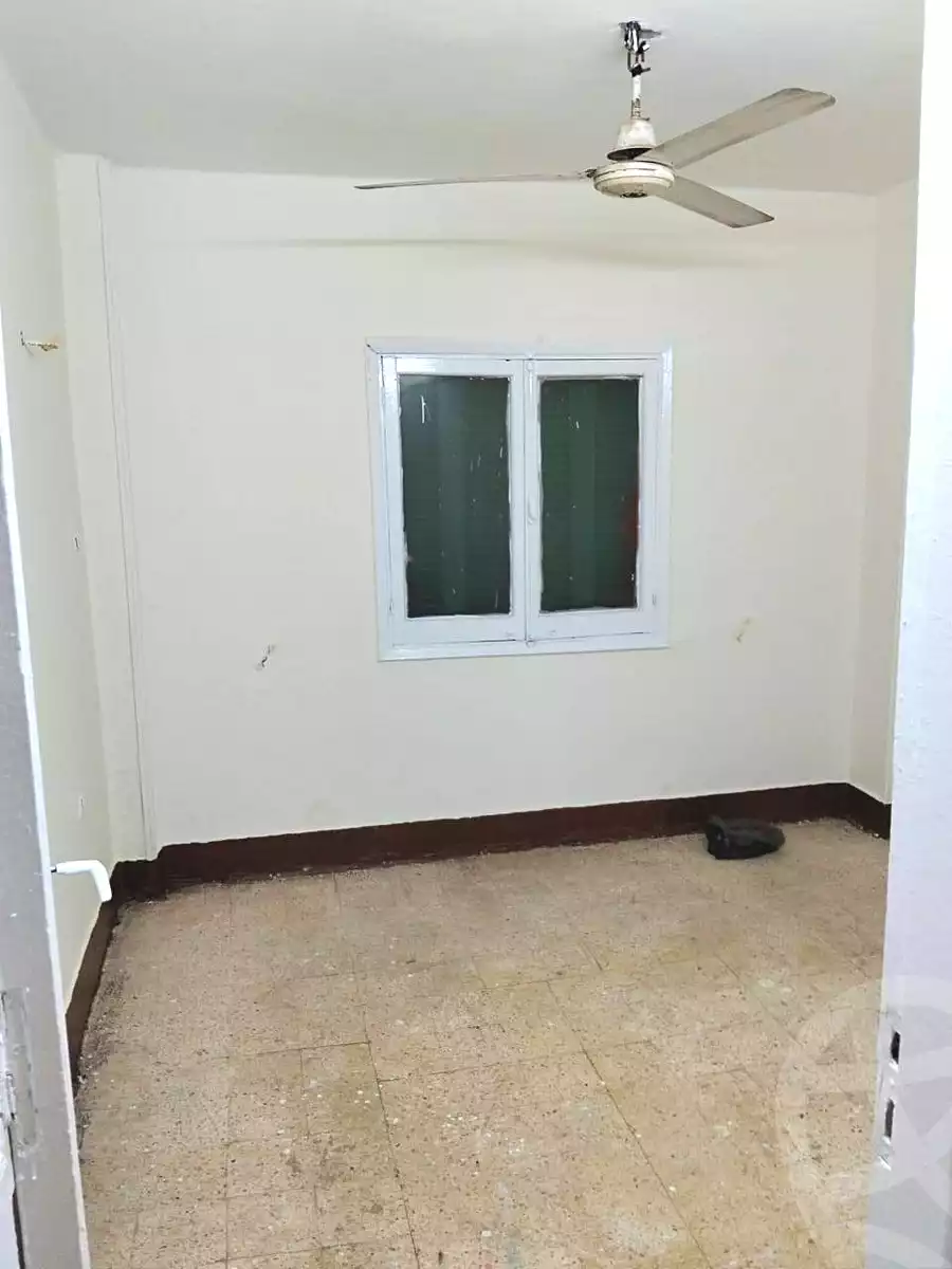 https://aqarmap.com.eg/ar/listing/6760936-for-sale-cairo-helwan-helwan-el-sharkeya-gaafar-st
