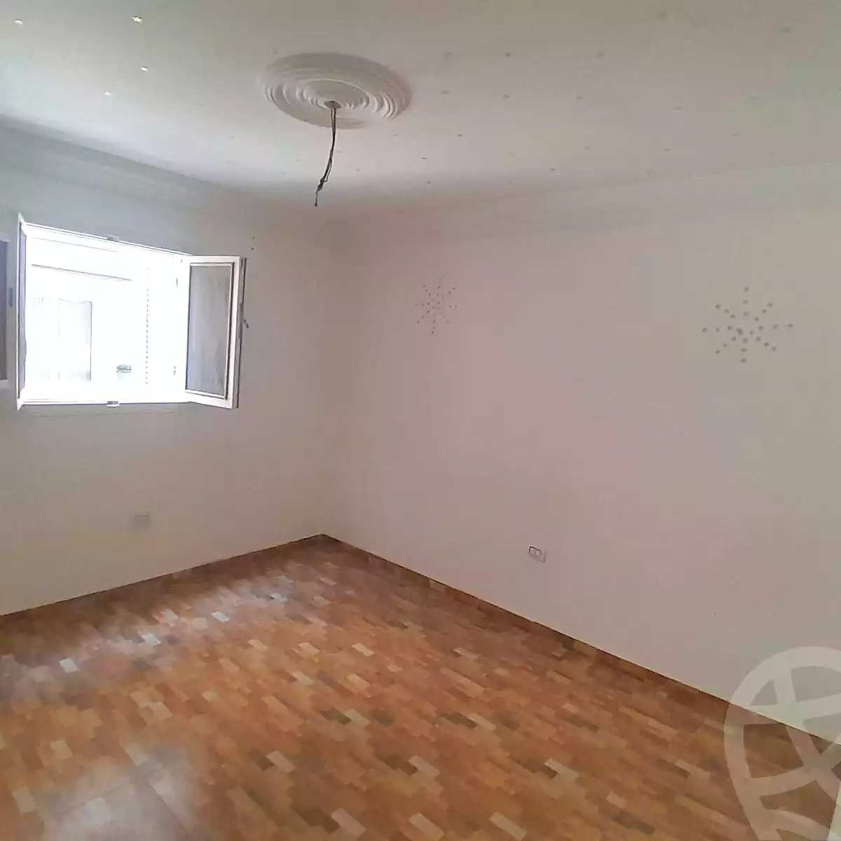 https://aqarmap.com.eg/ar/listing/6761061-for-sale-alexandria-el-asafra-shr-45