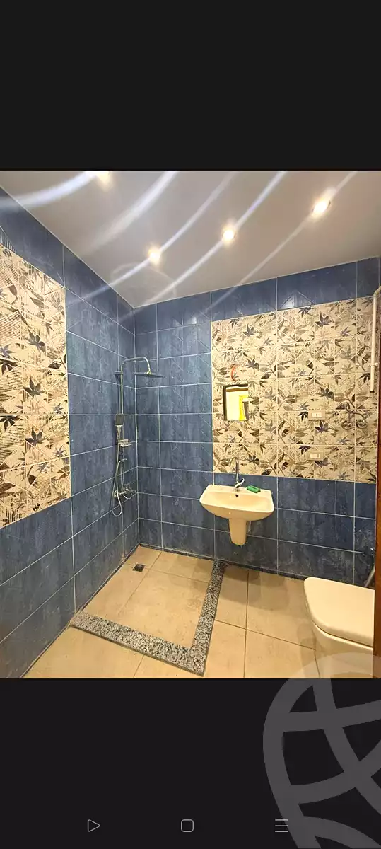 https://aqarmap.com.eg/ar/listing/6761682-for-rent-cairo-6th-of-october-el-hay-el-motamyz-first-touristic-village-el-shaheed-mohammed-abdul-latif-alshimi-st