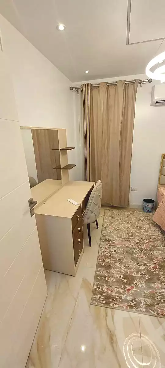 https://aqarmap.com.eg/ar/listing/6762368-for-rent-cairo-el-sheikh-zayed-city-el-hay-elthamen-lml