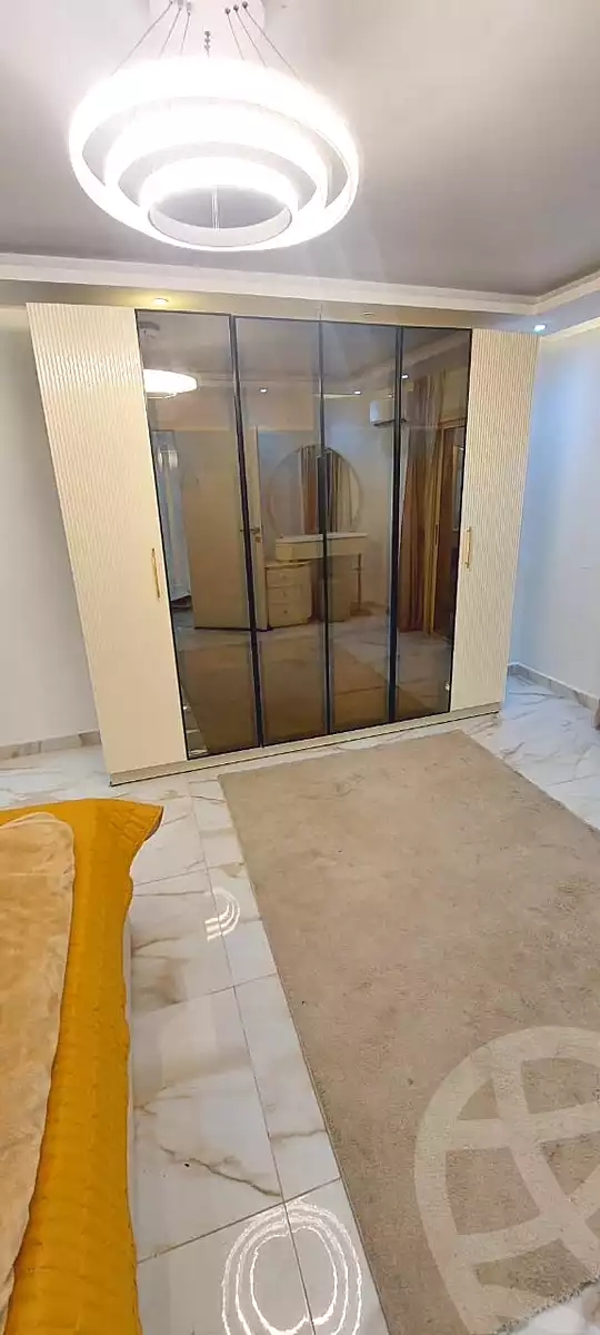 https://aqarmap.com.eg/ar/listing/6762368-for-rent-cairo-el-sheikh-zayed-city-el-hay-elthamen-lml